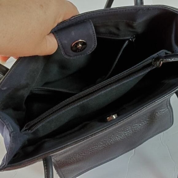 Giani Bernini Shoulder Bag Handbag Leather Navy Satchel Purse WOMEN'S WOMAN'S - Picture 8 of 13